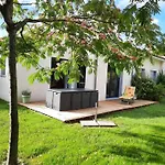 9 Pers 160 M² +jardin- 10mn Nantes -30mn بيت للعطل بوغينايس