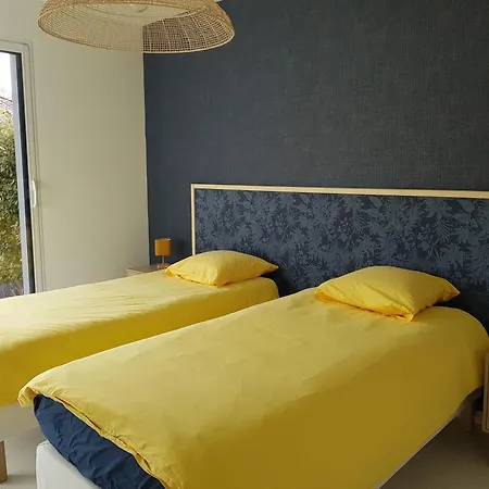 Holiday home 9 Pers 160 M² +jardin- 10mn Nantes -30mn *