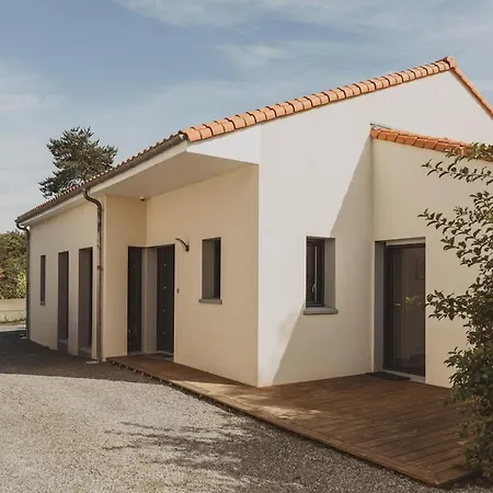 Dom wakacyjny 9 Pers 160 M² +jardin- 10mn Nantes -30mn