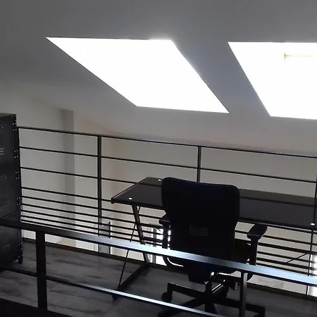 9 Pers 160 M² +jardin- 10mn Nantes -30mn Dom wakacyjny