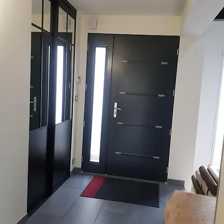 9 Pers 160 M² +jardin- 10mn Nantes -30mn Dom wakacyjny *