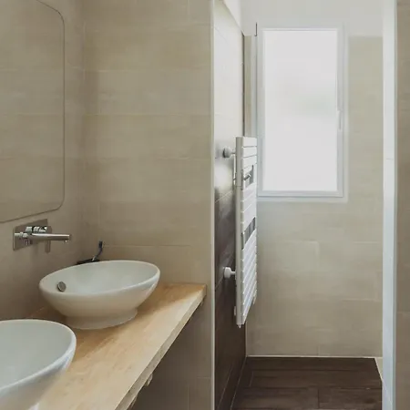 Сasa de vacaciones 9 Pers 160 M² +jardin- 10mn Nantes -30mn *