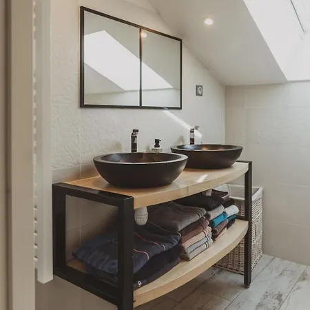 Сasa de vacaciones 9 Pers 160 M² +jardin- 10mn Nantes -30mn *