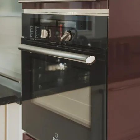 9 Pers 160 M² +jardin- 10mn Nantes -30mn Bouguenais