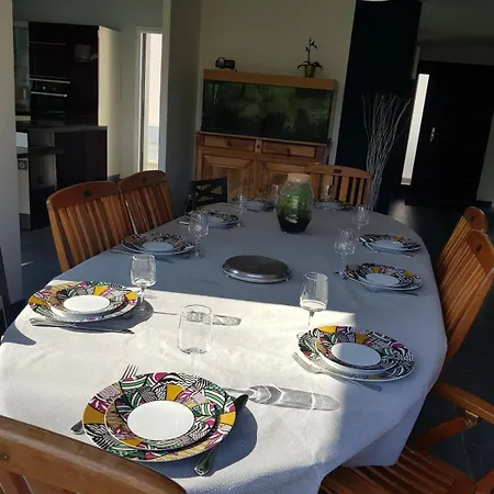 9 Pers 160 M² +jardin- 10mn Nantes -30mn Dom wakacyjny *